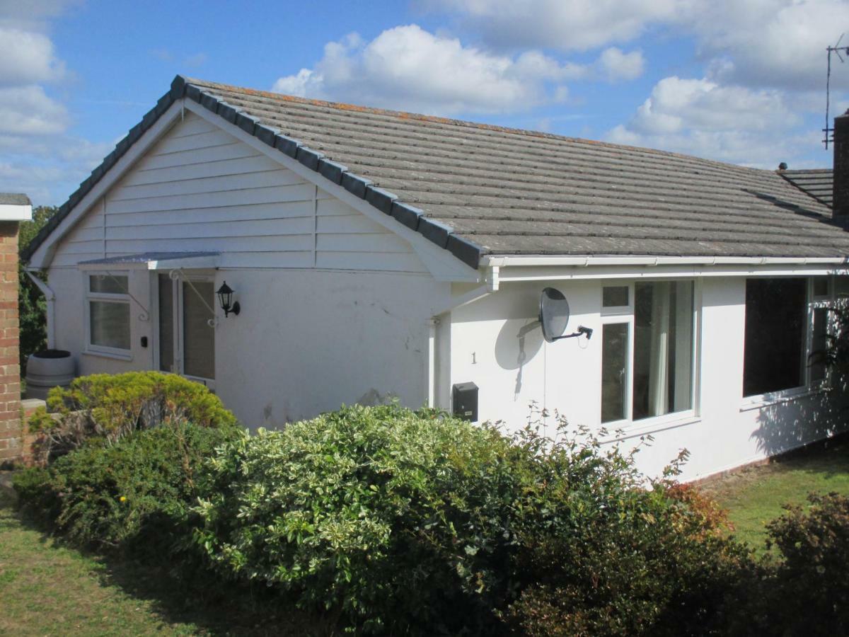 The Bungalow Lymington With New Forest 1 Mile Villa Exterior photo